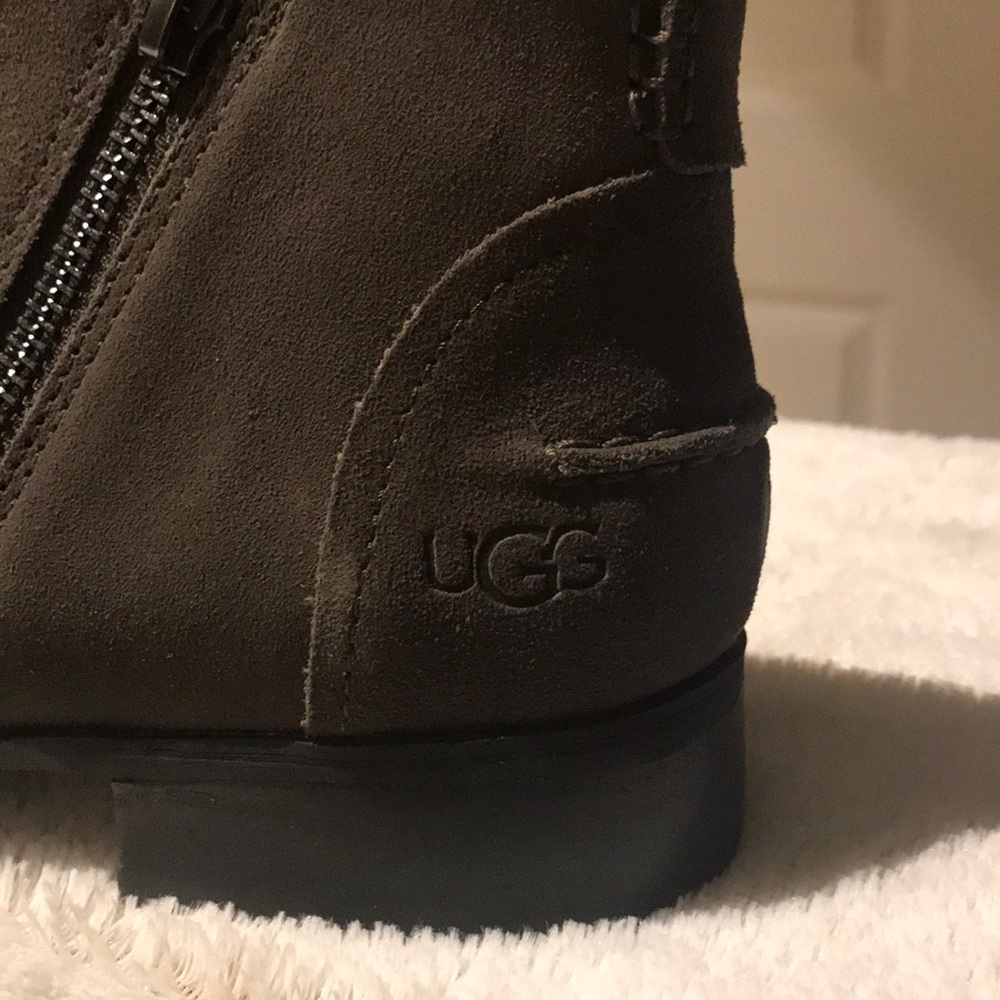UGG AUREO II 💝😍💕 - Picture 3 of 9